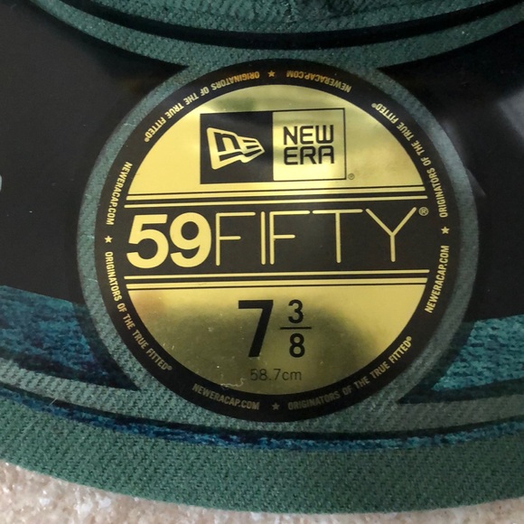 Green Bay Packers Hat - Picture 3 of 4